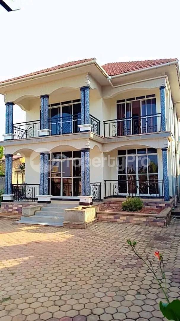 4 bedroom Villa for sale Buziga Kampala Central Kampala Central - 0