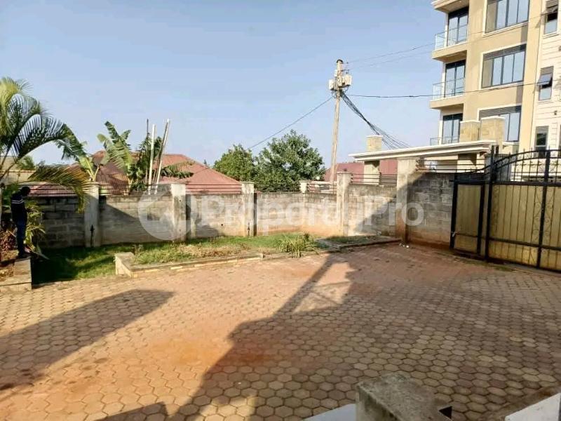 4 bedroom Villa for sale Buziga Kampala Central Kampala Central - 4