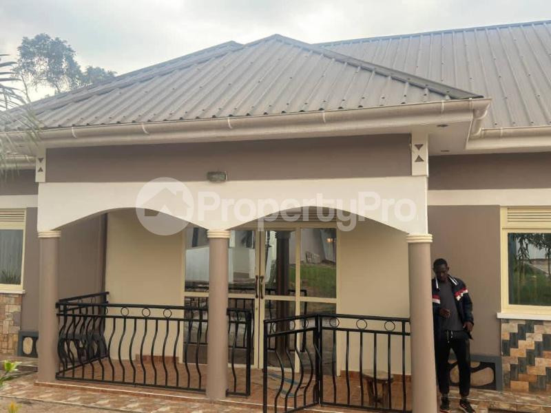 4 bedroom Villa for sale Gayaza busukuma Gayaza Wakiso Central - 2