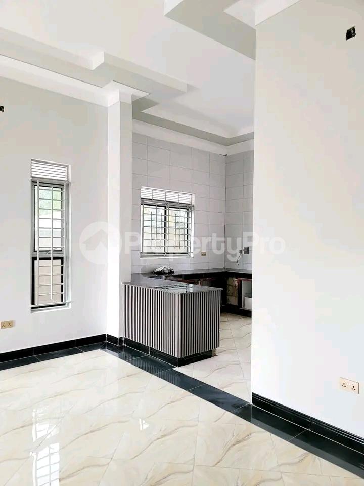 Bungalow Apartment for sale Kitende road  Kampala Central Kampala Central - 4