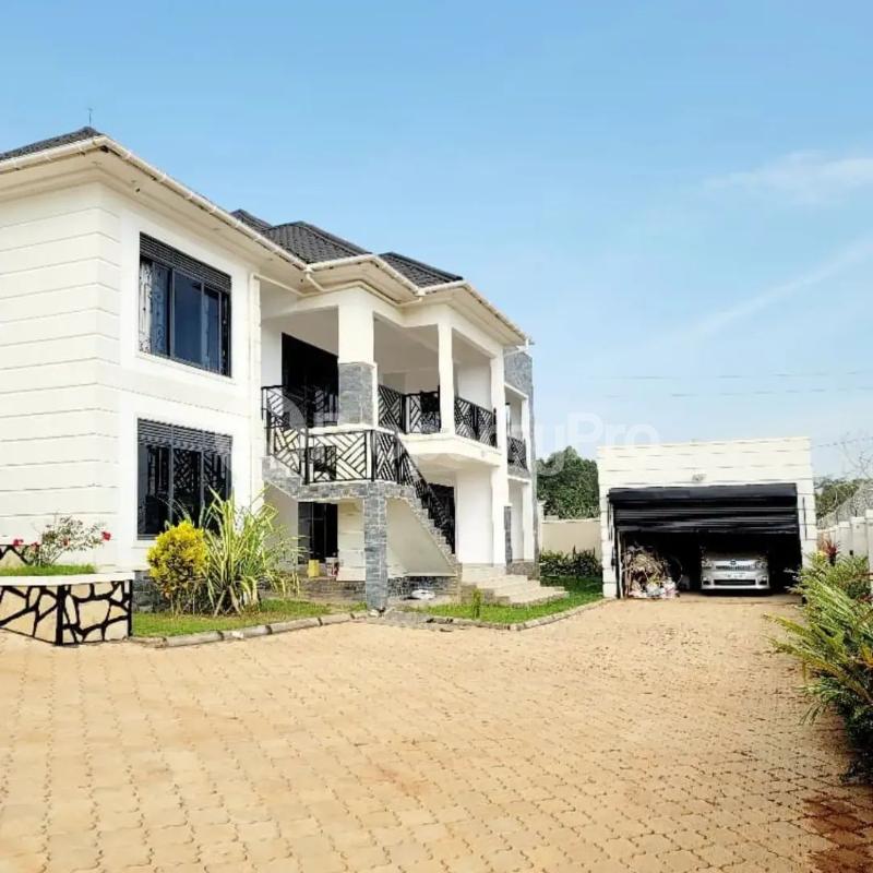 5 bedroom Villa for sale Kitende kaga Entebbe road  Kampala Central Kampala Central - 0