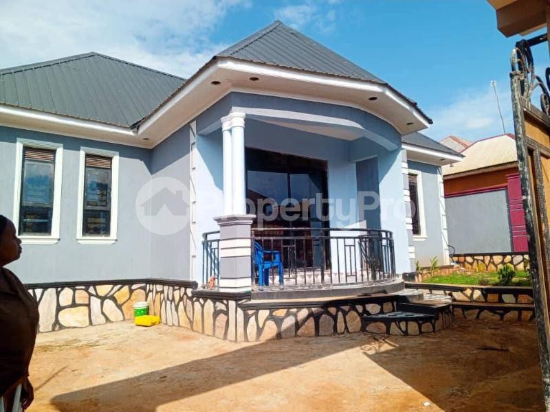 3 bedroom Villa for sale Matuga kigoogwa Kawempe Wakiso Central - 1