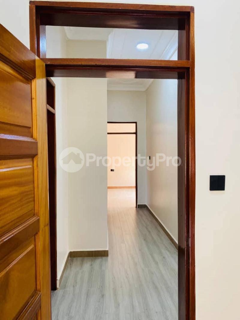 4 bedroom Villa for sale Bwebajja Entebbe road  Kampala Central Kampala Central - 5