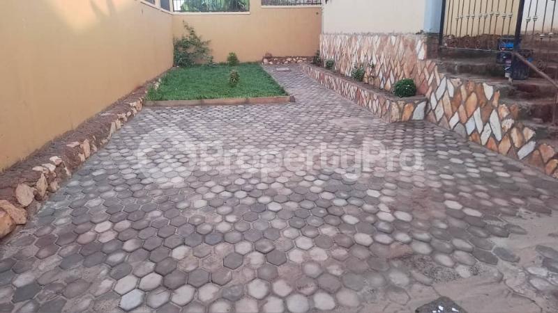 3 bedroom Villa for sale Mafubira road Bugembe Jinja Eastern - 5