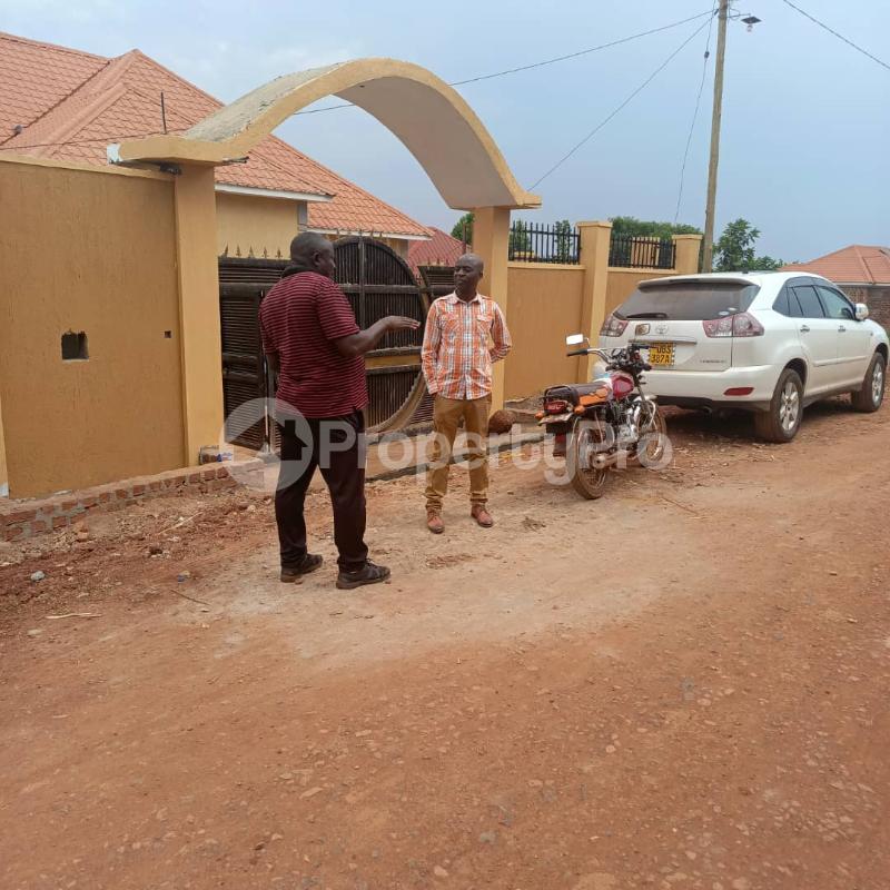 3 bedroom Villa for sale Mafubira road Bugembe Jinja Eastern - 0