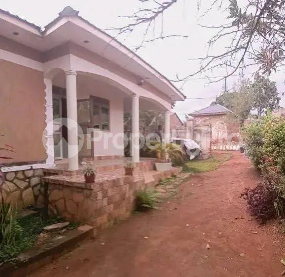 3 bedroom Villa for sale Kasangati road kiki town Nabweru Wakiso Central - 2