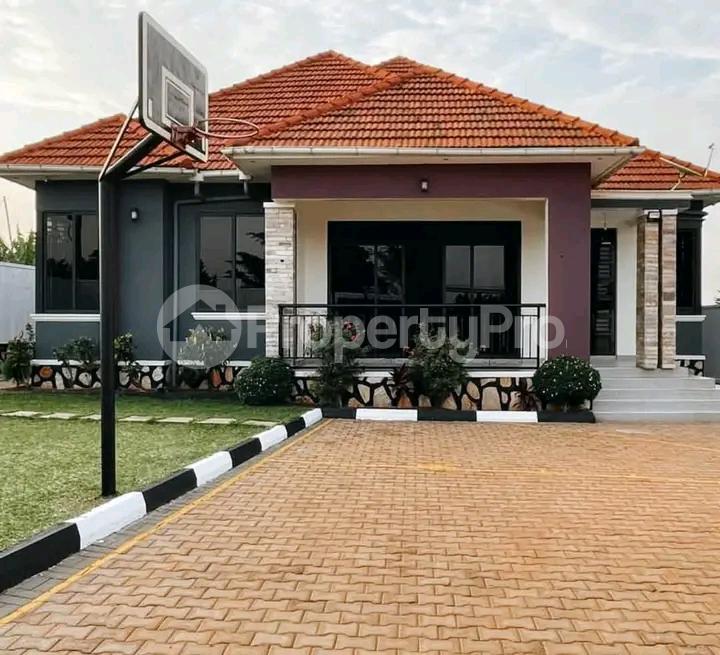 4 bedroom Bungalow Apartment for sale Kira road  Kampala Central Kampala Central - 10