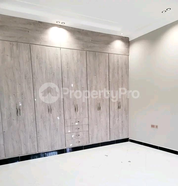 4 bedroom Bungalow Apartment for sale Kira road  Kampala Central Kampala Central - 6