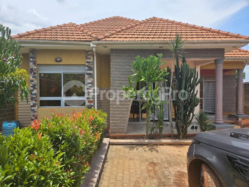 3 bedroom Villa for sale Kira kimwanyi  Kira Wakiso Central - 0