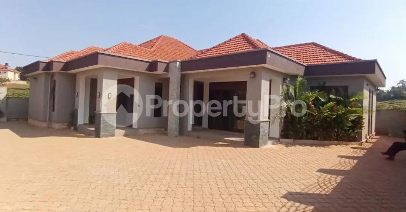 4 bedroom Villa for sale Kira mulawa  Kira Wakiso Central - 1