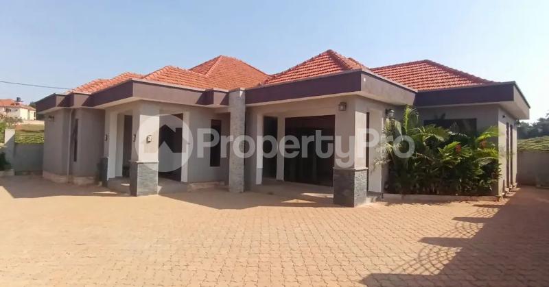 4 bedroom Villa for sale Kira mulawa  Kira Wakiso Central - 0