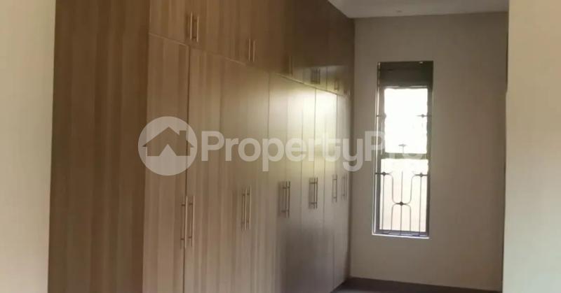 4 bedroom Villa for sale Kira mulawa  Kira Wakiso Central - 9
