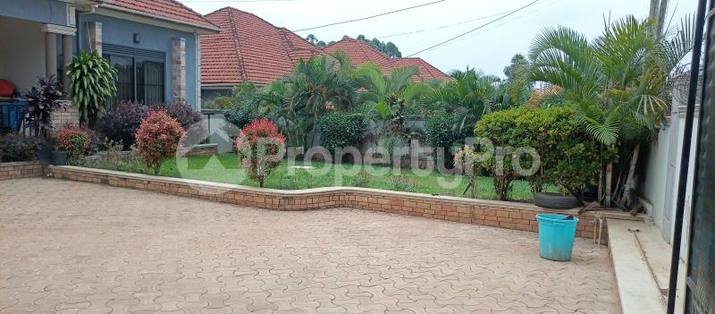 4 bedroom Villa for sale Kira mamerito road  Kira Wakiso Central - 5