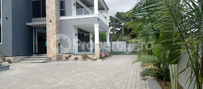 5 bedroom Villa for sale Kira mamerito road  Kira Wakiso Central - 2