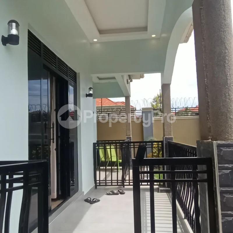 3 bedroom Villa for sale Kira parliamentary circle estate  Kira Wakiso Central - 8