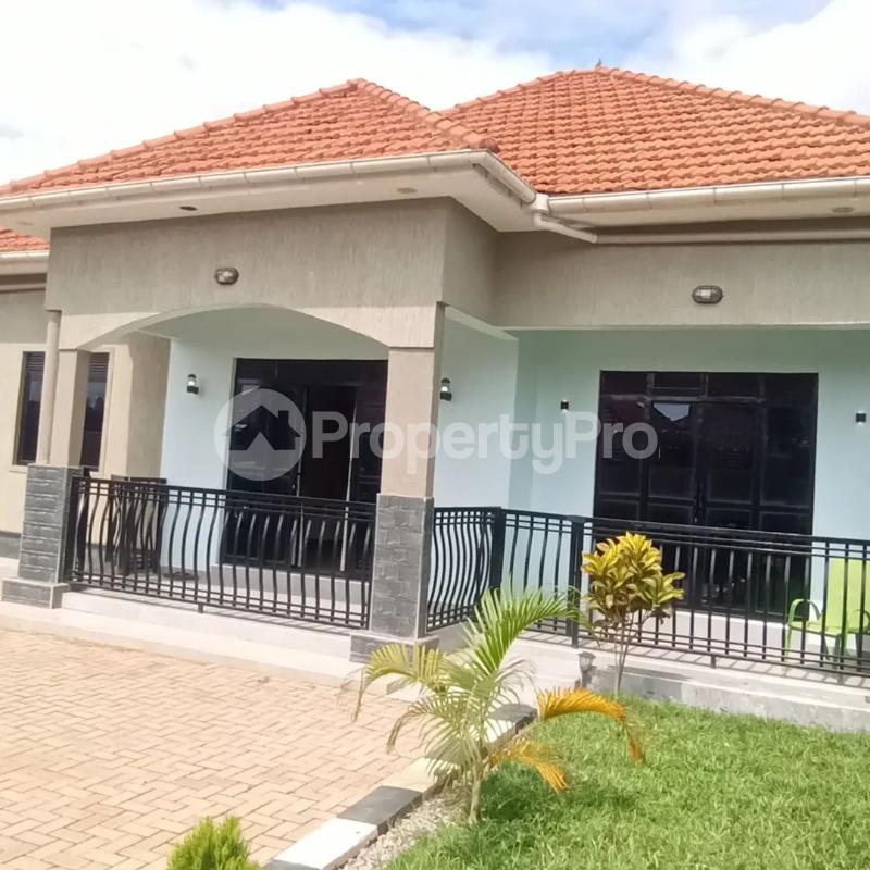 3 bedroom Villa for sale Kira parliamentary circle estate  Kira Wakiso Central - 0