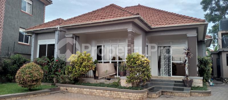3 bedroom Villa for sale Kira along kasangati road  Kira Wakiso Central - 2