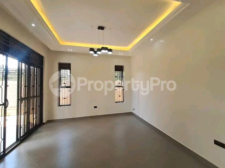 5 bedroom Bungalow Apartment for sale Kira town  Kampala Central Kampala Central - 1