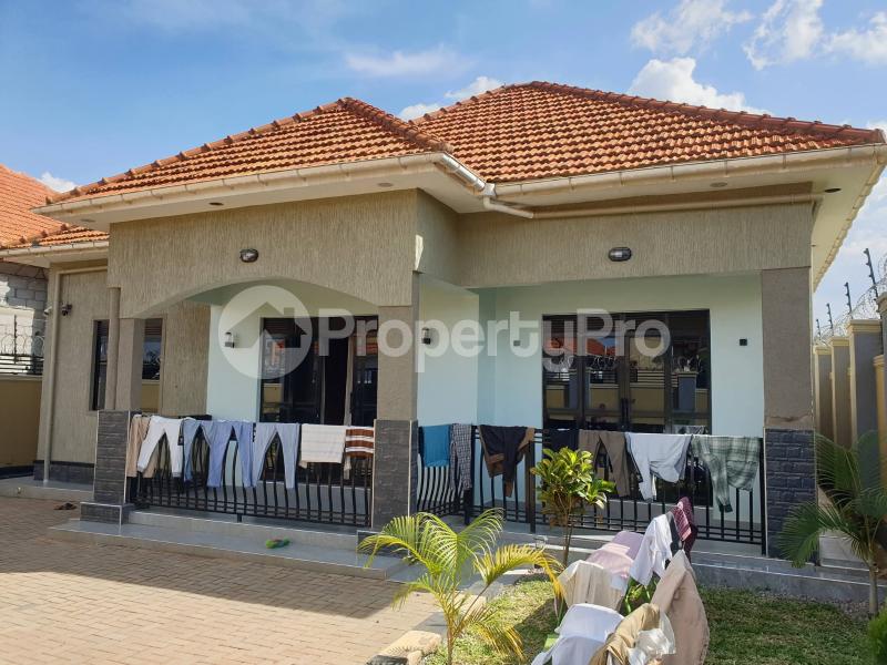 3 bedroom Villa for sale Kira parliamentary circle estate  Kira Wakiso Central - 0