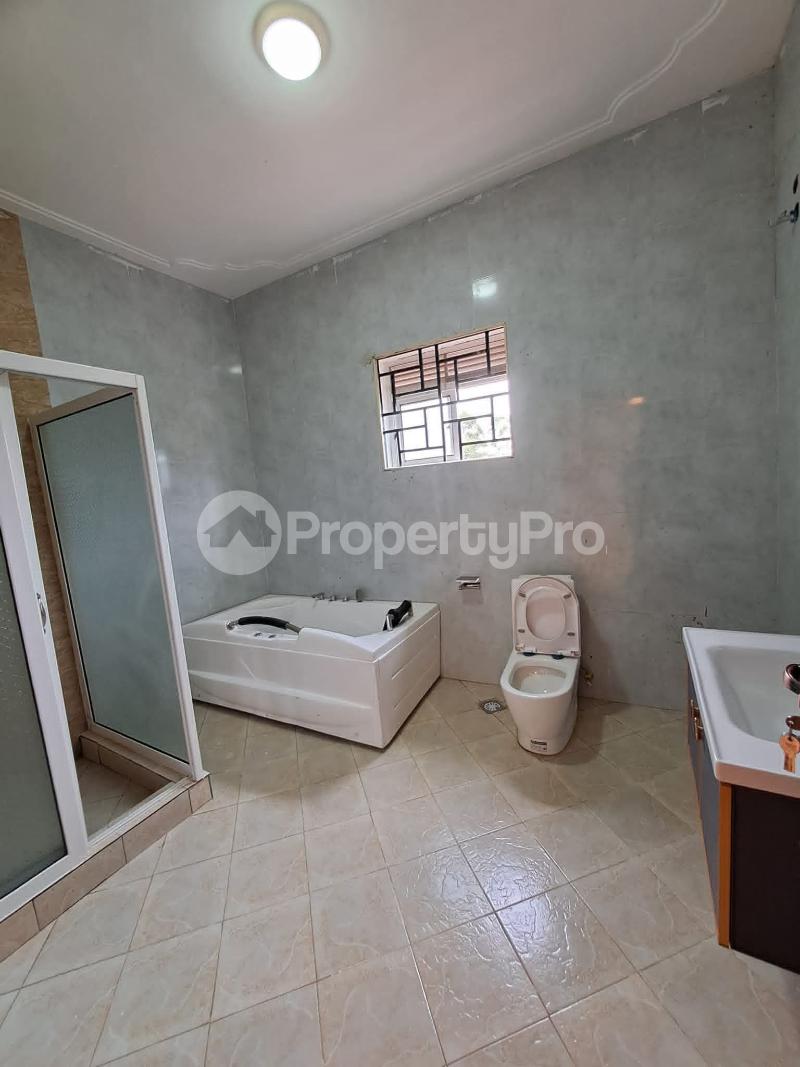 5 bedroom Bungalow Apartment for sale Kiwatule road  Kampala Central Kampala Central - 7