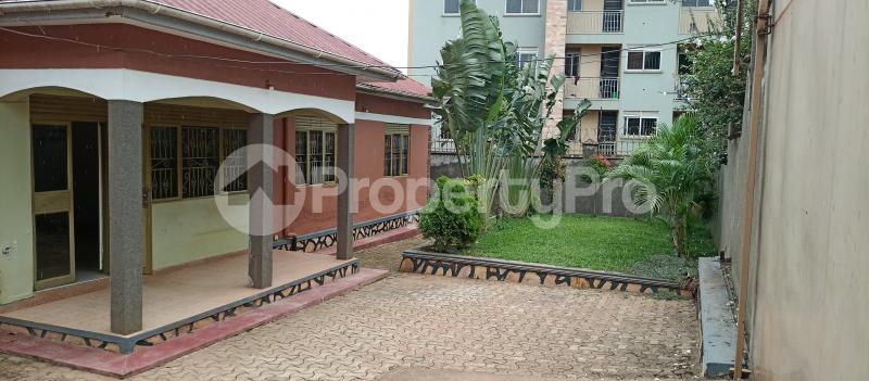 4 bedroom Villa for sale Kyaliwajjara town nabwojjo Kampala Central Kampala Central - 2