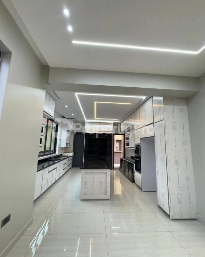 6 bedroom Villa for sale Kyanja  Kampala Central Kampala Central - 4