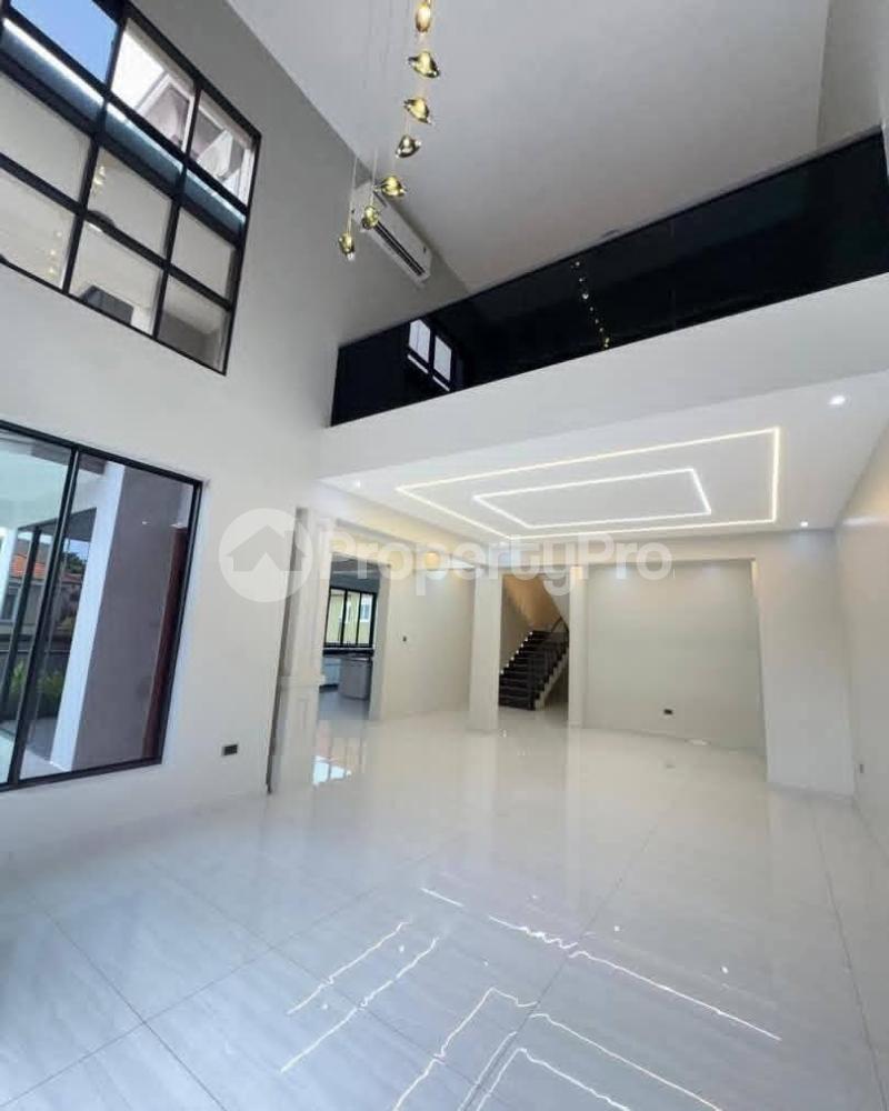 6 bedroom Villa for sale Kyanja  Kampala Central Kampala Central - 3