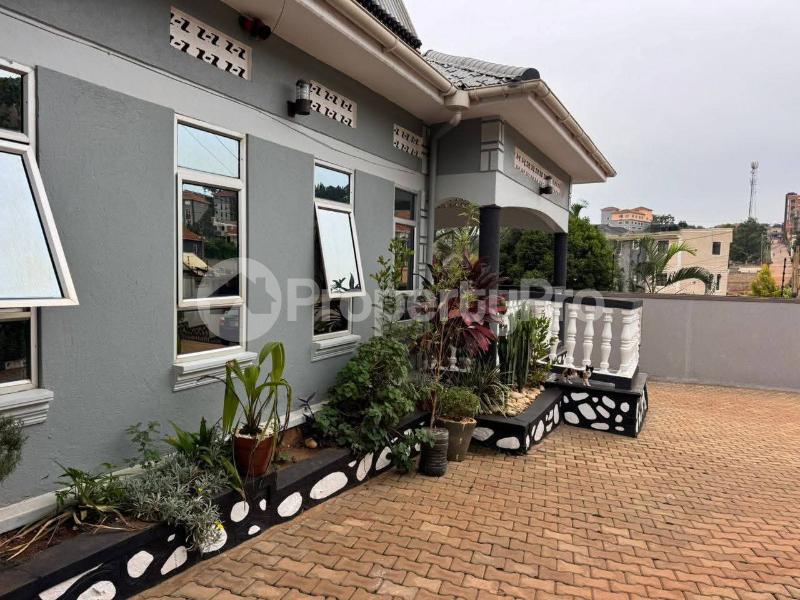 3 bedroom Bungalow Apartment for sale Kyanja road  Kampala Central Kampala Central - 5