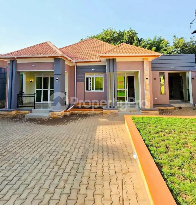 3 bedroom Villa for sale Makindye  Kampala Central Kampala Central - 0