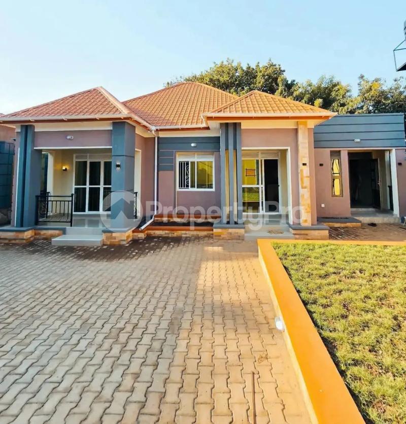 3 bedroom Villa for sale Makindye  Kampala Central Kampala Central - 1