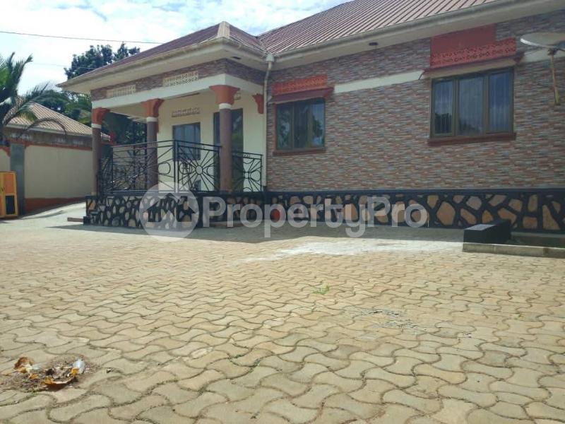 4 bedroom Villa for sale Mbalwa  Kira Wakiso Central - 1
