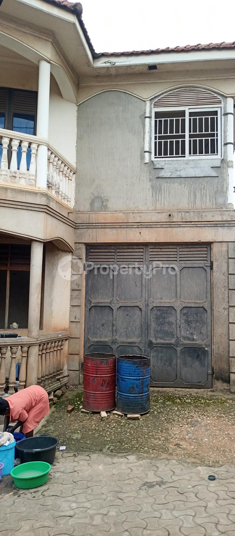 6 bedroom Villa for sale Kireka namugongo road mbalwa  Kira Wakiso Central - 12