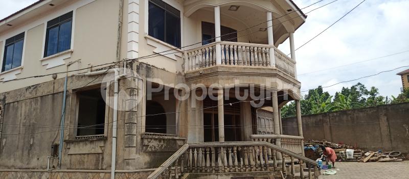 6 bedroom Villa for sale Kireka namugongo road mbalwa  Kira Wakiso Central - 5