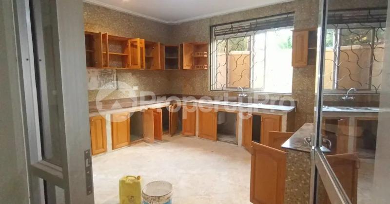 4 bedroom Villa for sale Munyonyo  Kampala Central Kampala Central - 7