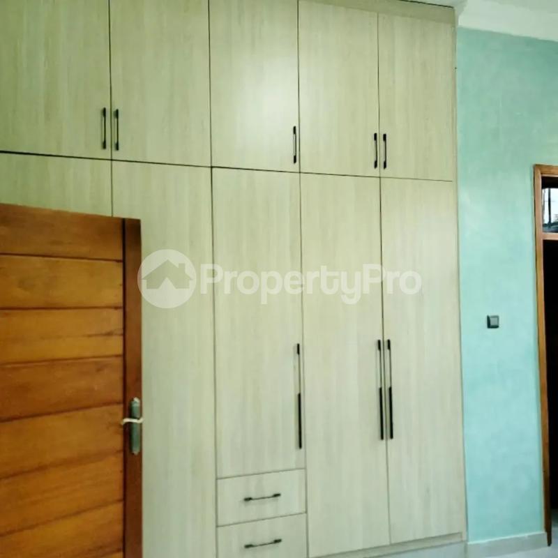 7 bedroom Villa for sale Munyonyo kigo  Kampala Central Kampala Central - 7