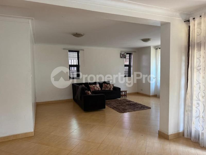 4 bedroom Bungalow Apartment for sale Naalya road Kira Wakiso Central - 9