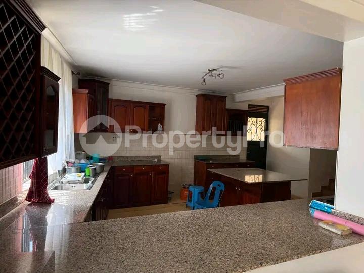 5 bedroom Apartment for sale Naalya  Kampala Central - 8