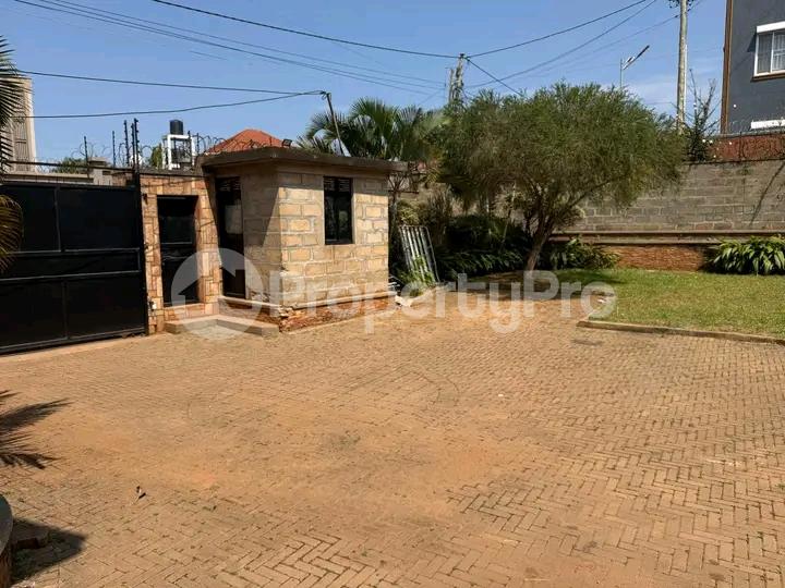 5 bedroom Apartment for sale Naalya  Kampala Central - 3