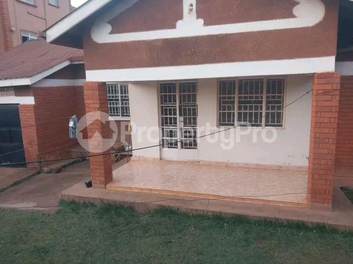 3 bedroom Bungalow Apartment for sale Kira  Kampala Central Kampala Central - 1