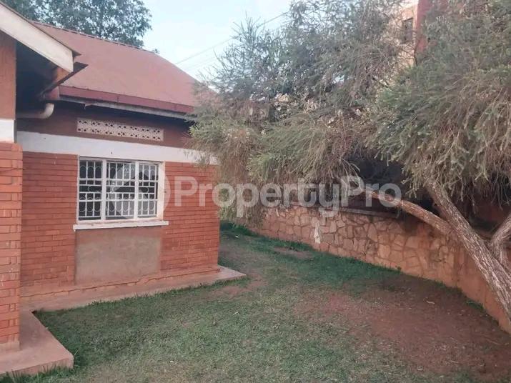 3 bedroom Bungalow Apartment for sale Kira  Kampala Central Kampala Central - 3
