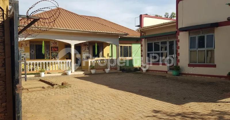 3 bedroom Villa for sale Naalya kimbejja  Kira Wakiso Central - 0