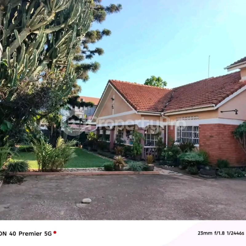5 bedroom Villa for sale Naalya near Vienna college  Kampala Central Kampala Central