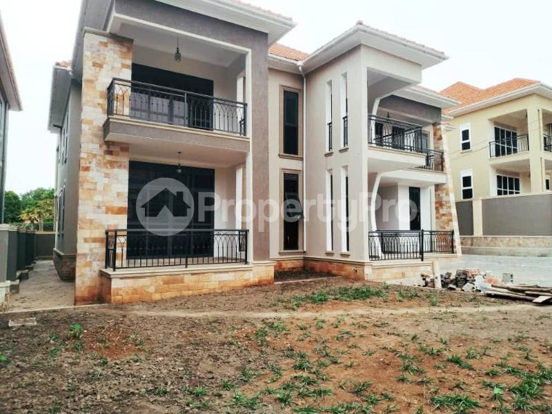 6 bedroom Villa for sale Kira najjera road  Kira Wakiso Central - 2