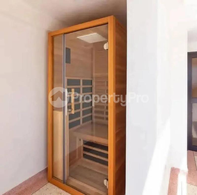 5 bedroom Villa for sale Namugongo town Kira Wakiso Central - 12