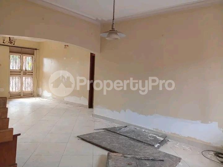 3 bedroom Bungalow Apartment for sale Namugongo road  Kampala Central Kampala Central - 3