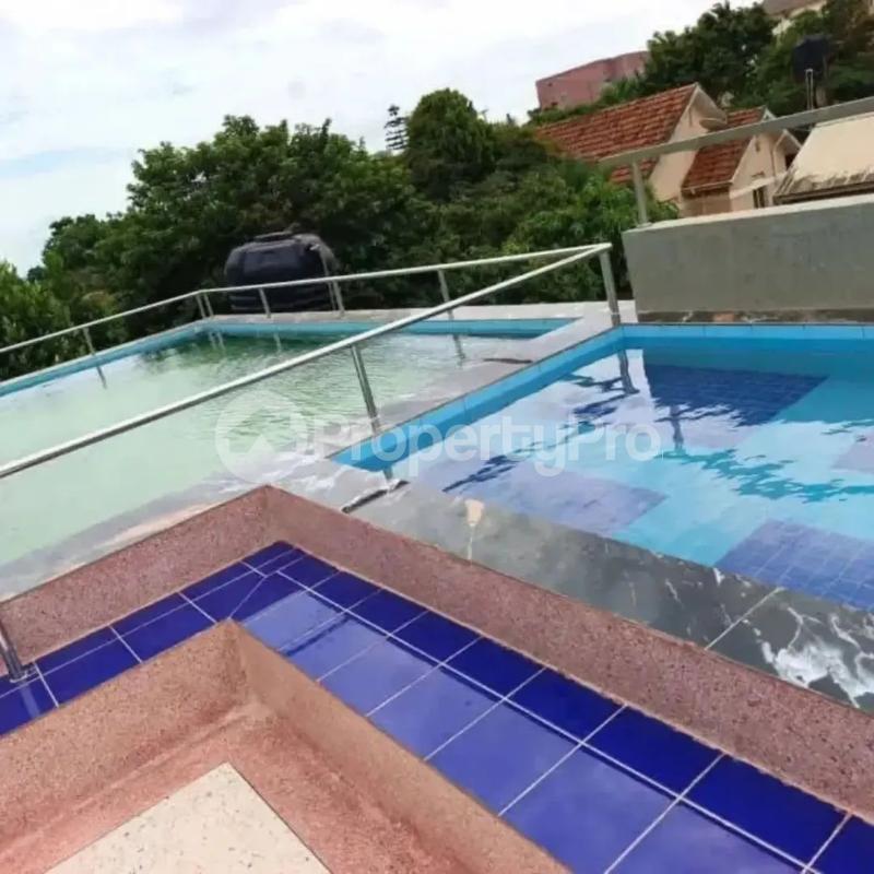 5 bedroom Villa for sale Namugongo town  Kira Wakiso Central - 1