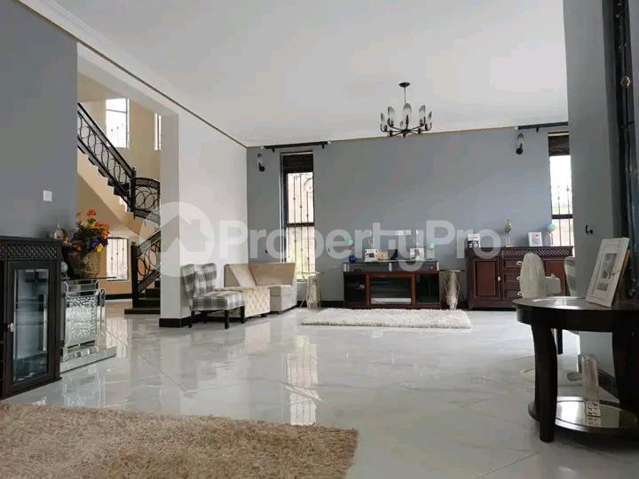 6 bedroom Apartment Block Apartment for sale Namugongo  Kampala Central - 5