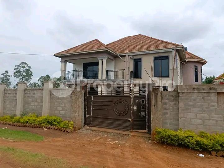 6 bedroom Apartment Block Apartment for sale Namugongo  Kampala Central - 1