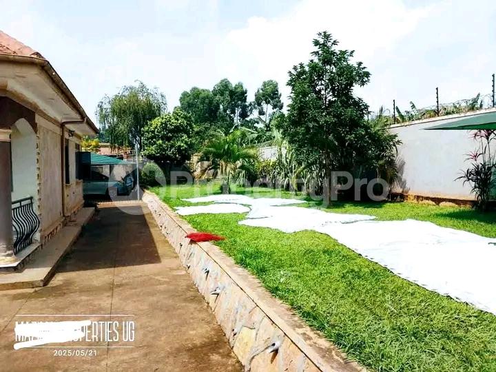 5 bedroom Apartment for sale Namugongo road  Kampala Central Kampala Central - 10