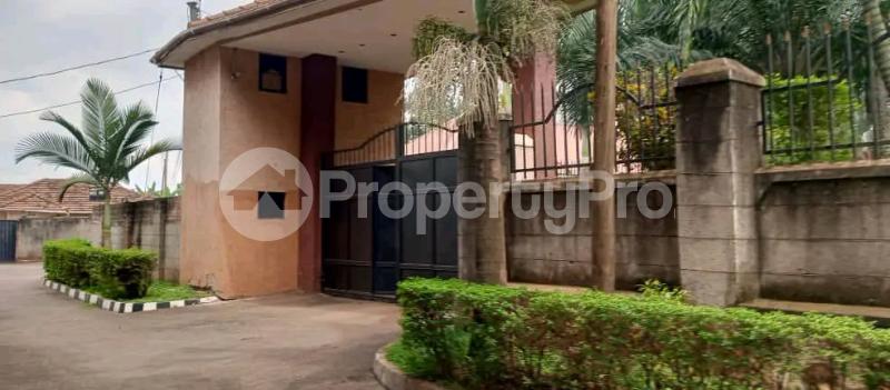 6 bedroom Villa for sale Lubaga road Lubaga Kampala Central - 3